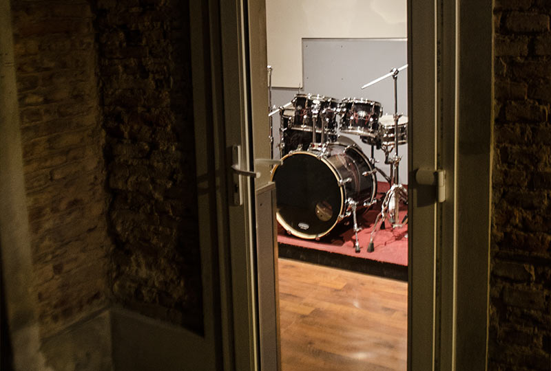 alquiler-sala-de-ensayo-ramos-mejia